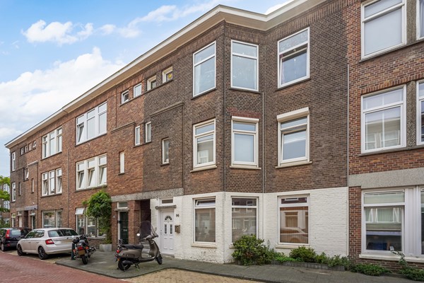 Medium property photo - Spiraeastraat 96, 2563 ST Den Haag